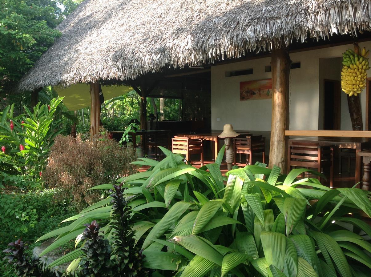 Nosy Komba Coco Komba Lodge מראה חיצוני תמונה